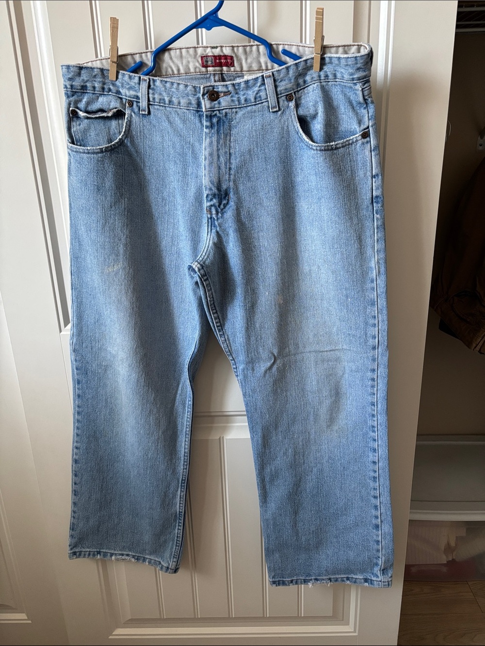 Faded Glory Light Blue Relaxed Fit Men's Jeans